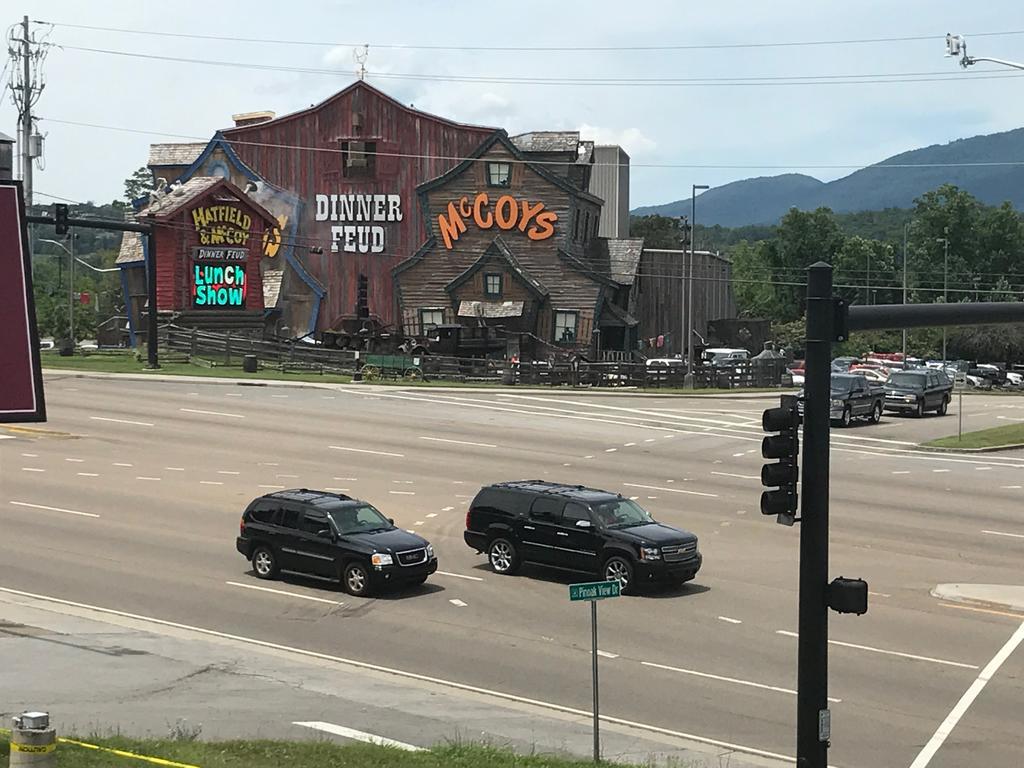 Smoky View Inn Pigeon Forge Ngoại thất bức ảnh